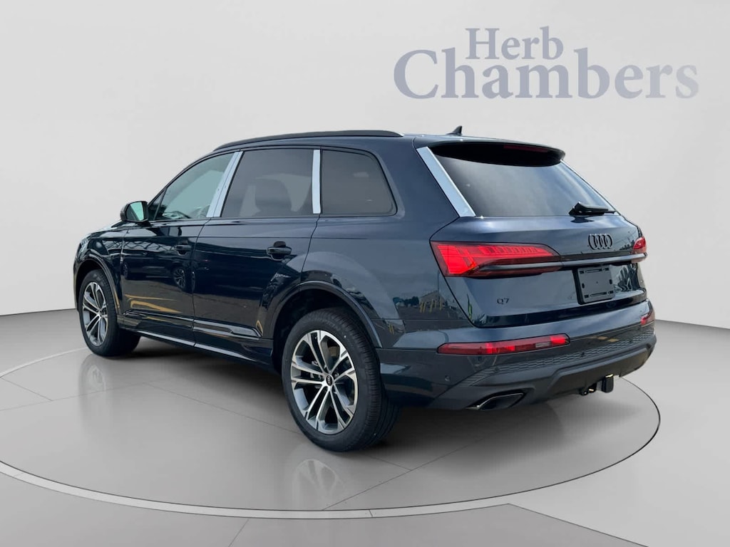 New 2026 Audi Q7 Premium SUV