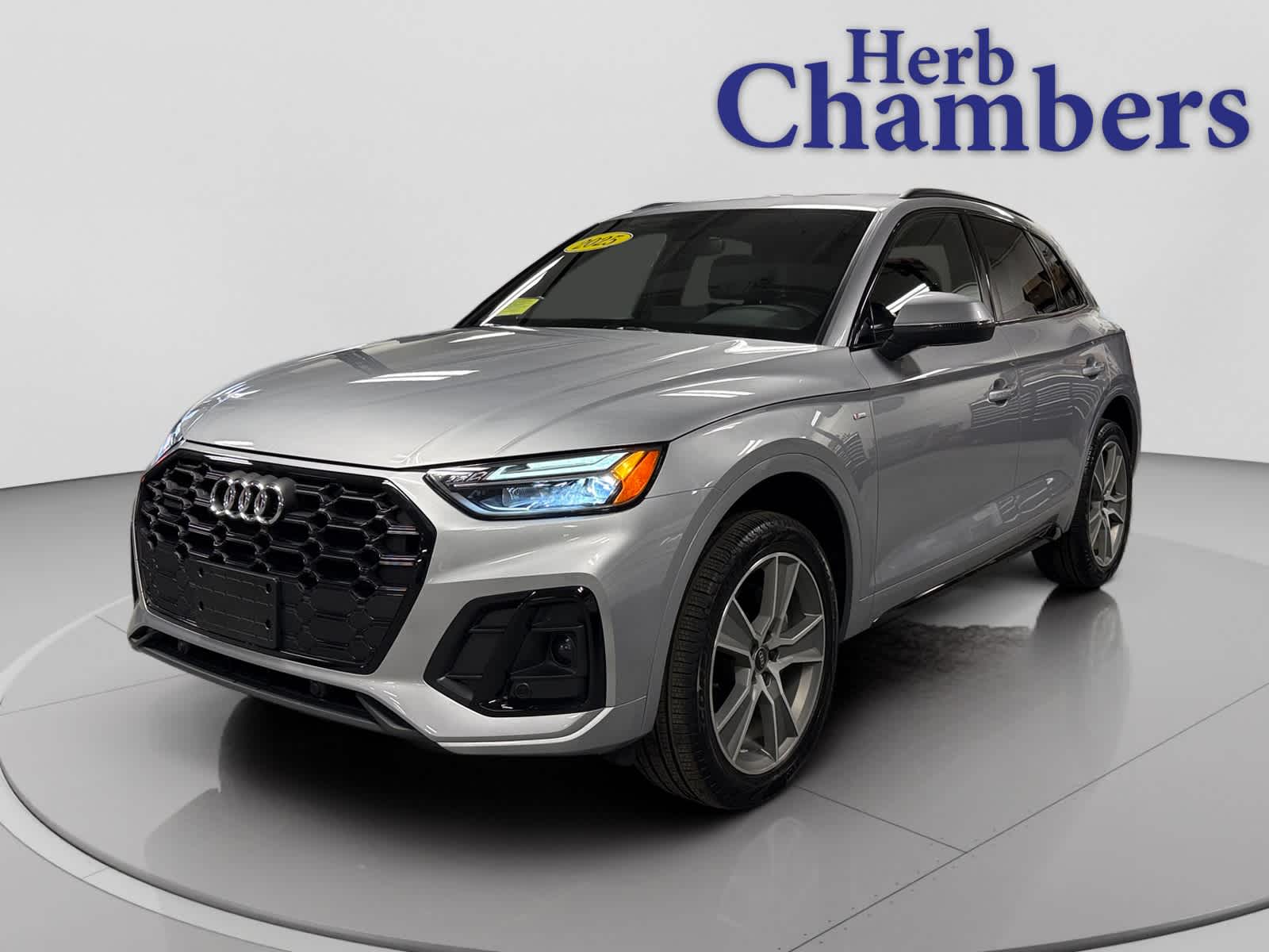 used 2025 Audi Q5 car, priced at $35,998