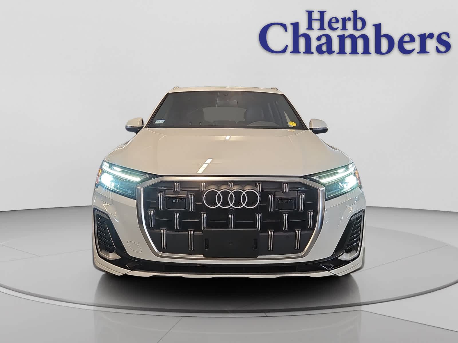 used 2025 Audi Q7 car, priced at $49,498