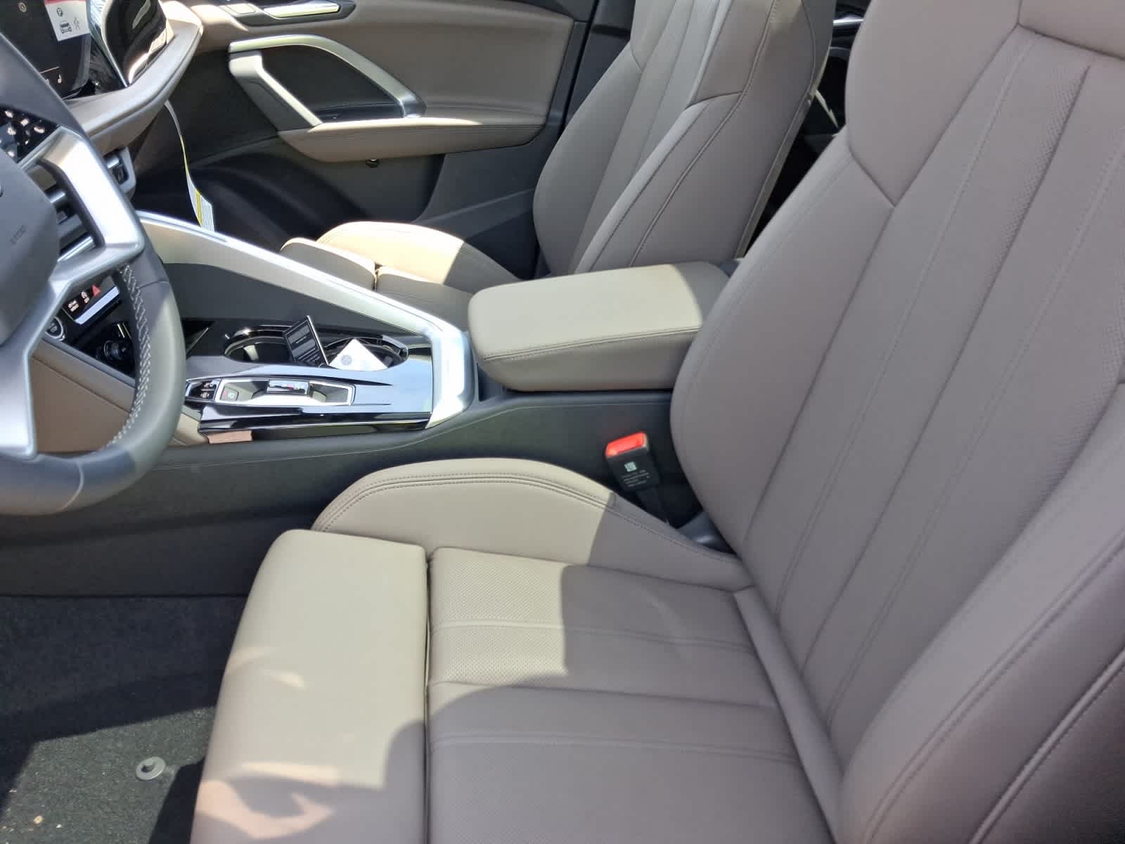 new 2025 Audi Q5 car, priced at $54,883