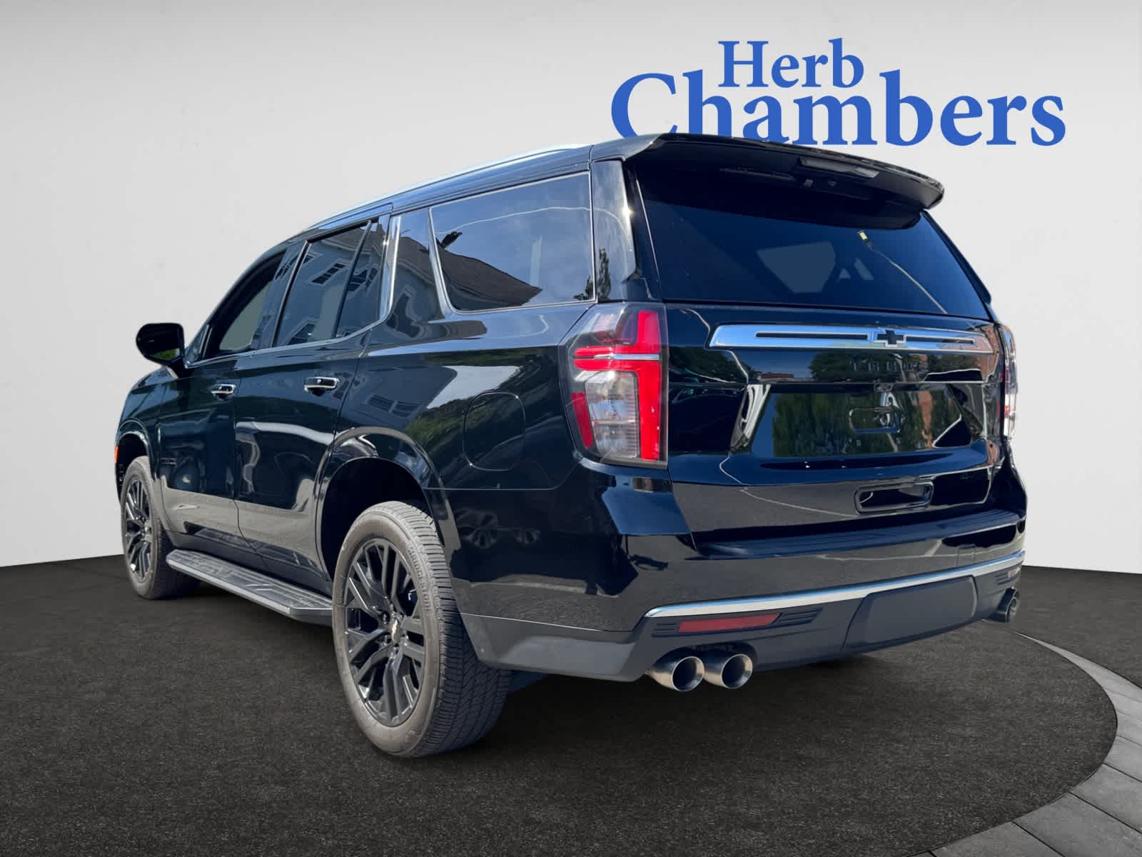 2024 Chevrolet Tahoe High Country photo 3