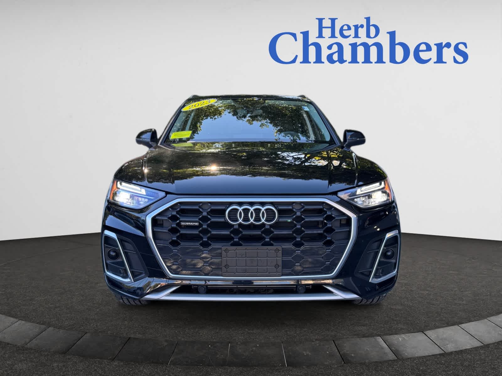 2023 Audi Q5 S line Premium photo 2