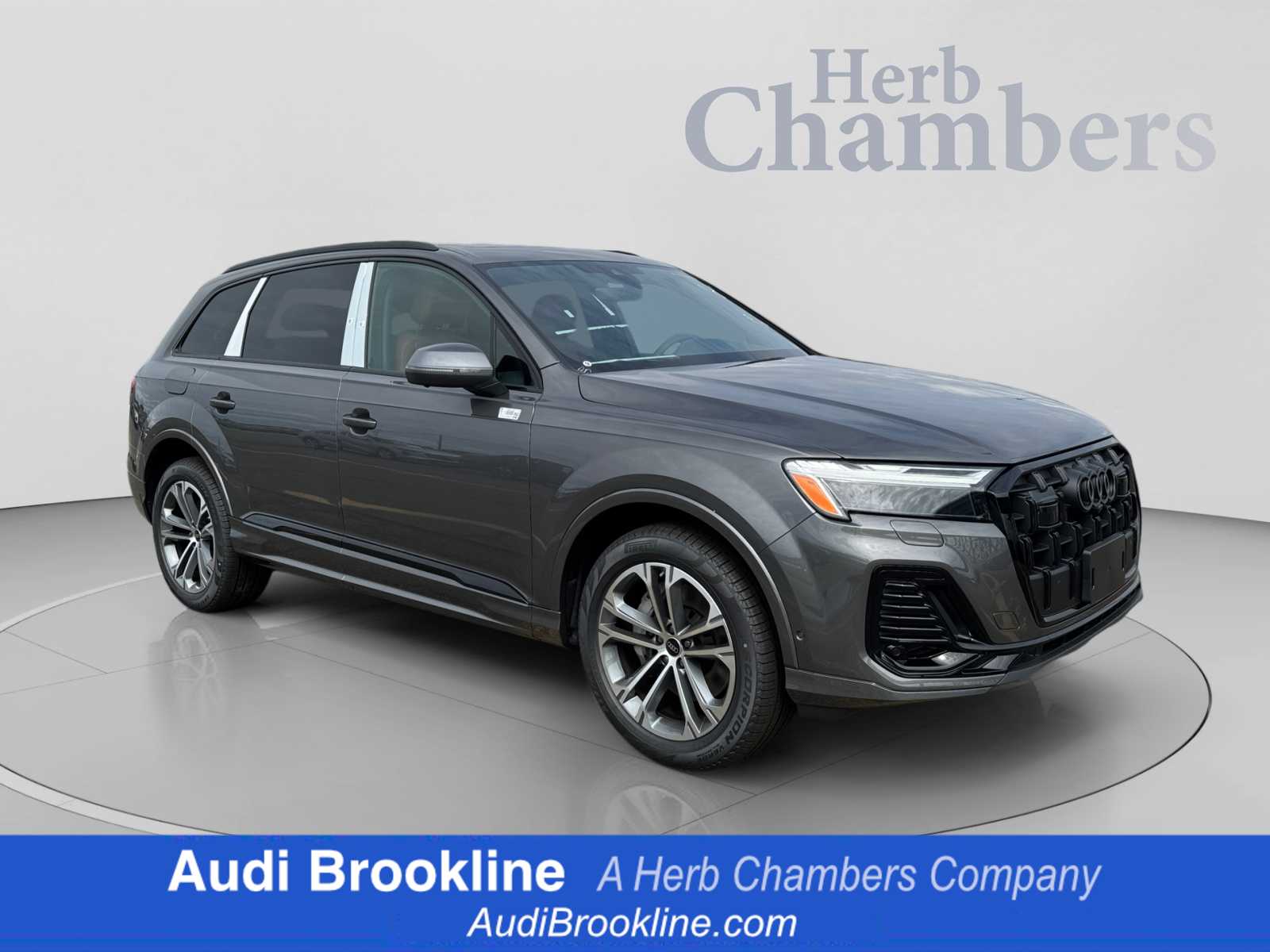 2026 Audi Q7 Premium