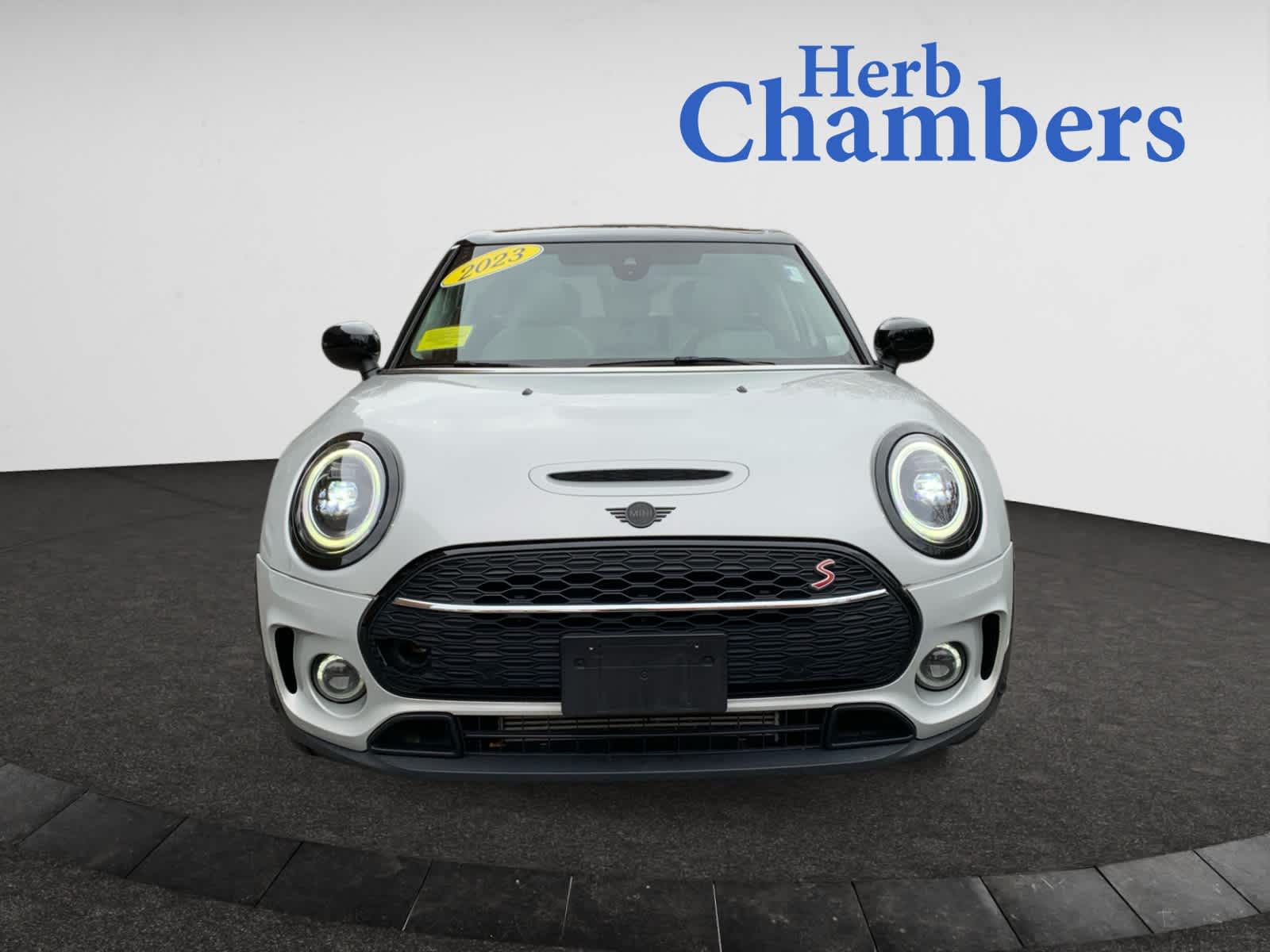 2023 Mini Clubman Base S ALL4 photo 2