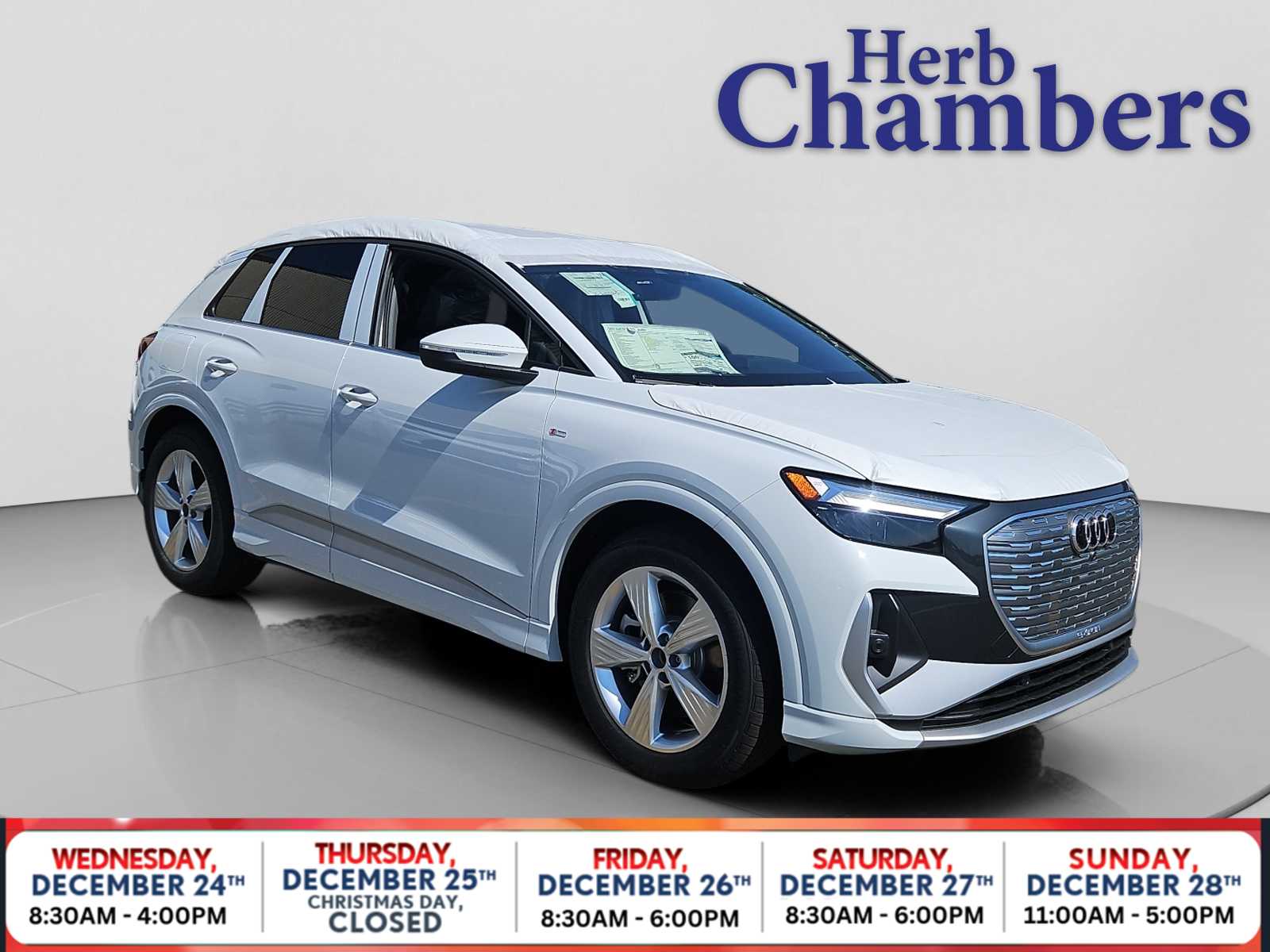 2025 Audi Q4 e-tron quattro Premium 55