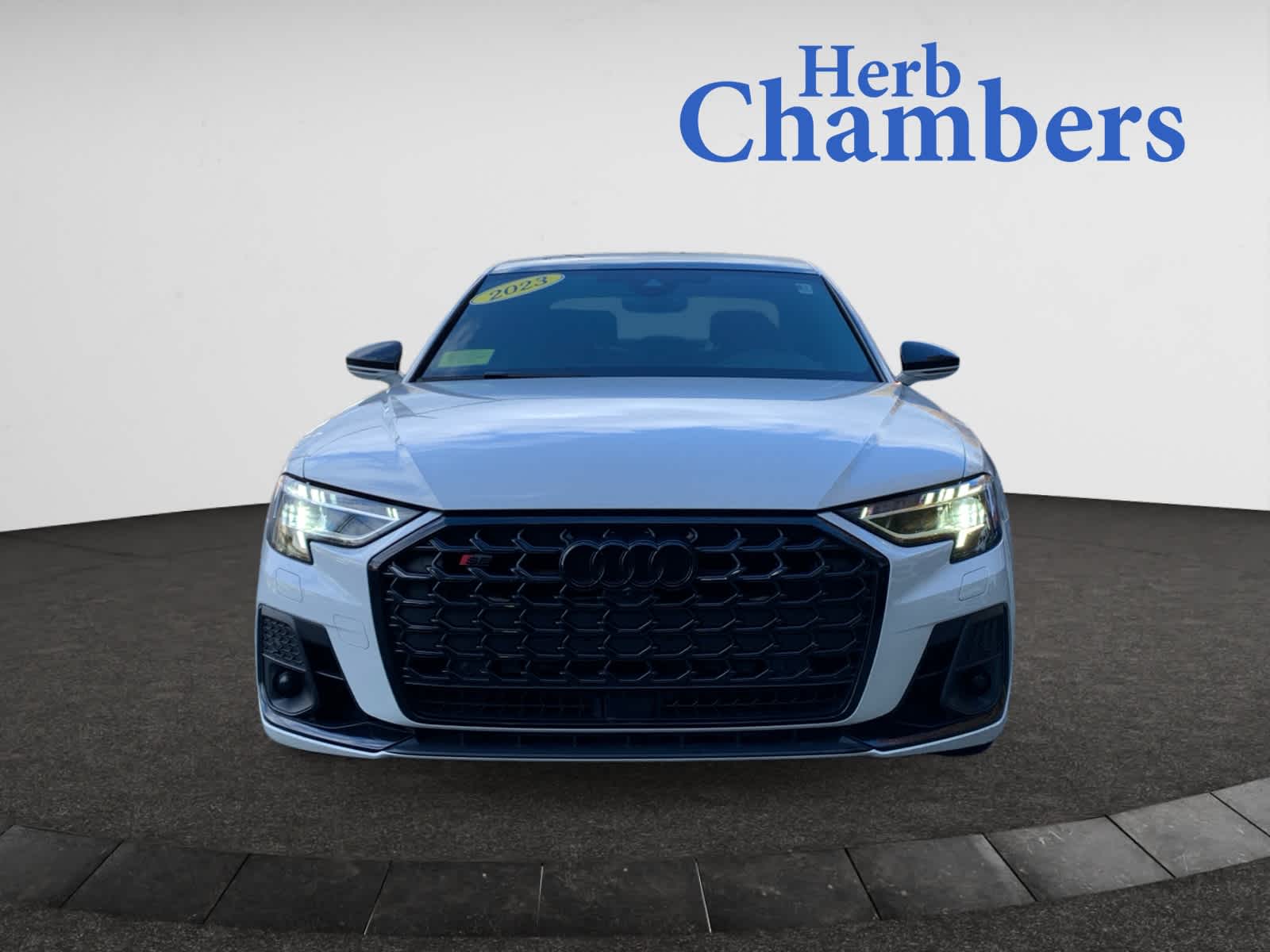 2023 Audi S8 4.0T Quattro photo 2