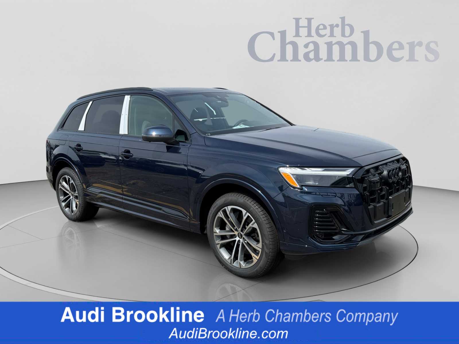 2026 Audi Q7 Premium