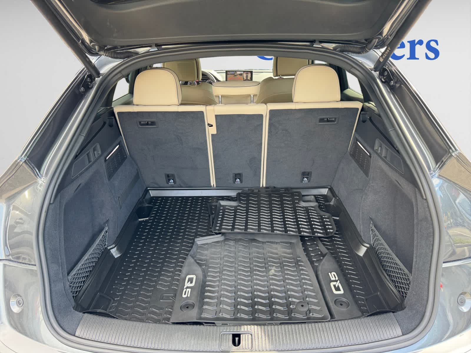 2023 Audi Q5 Sportback S line Premium Plus photo 2