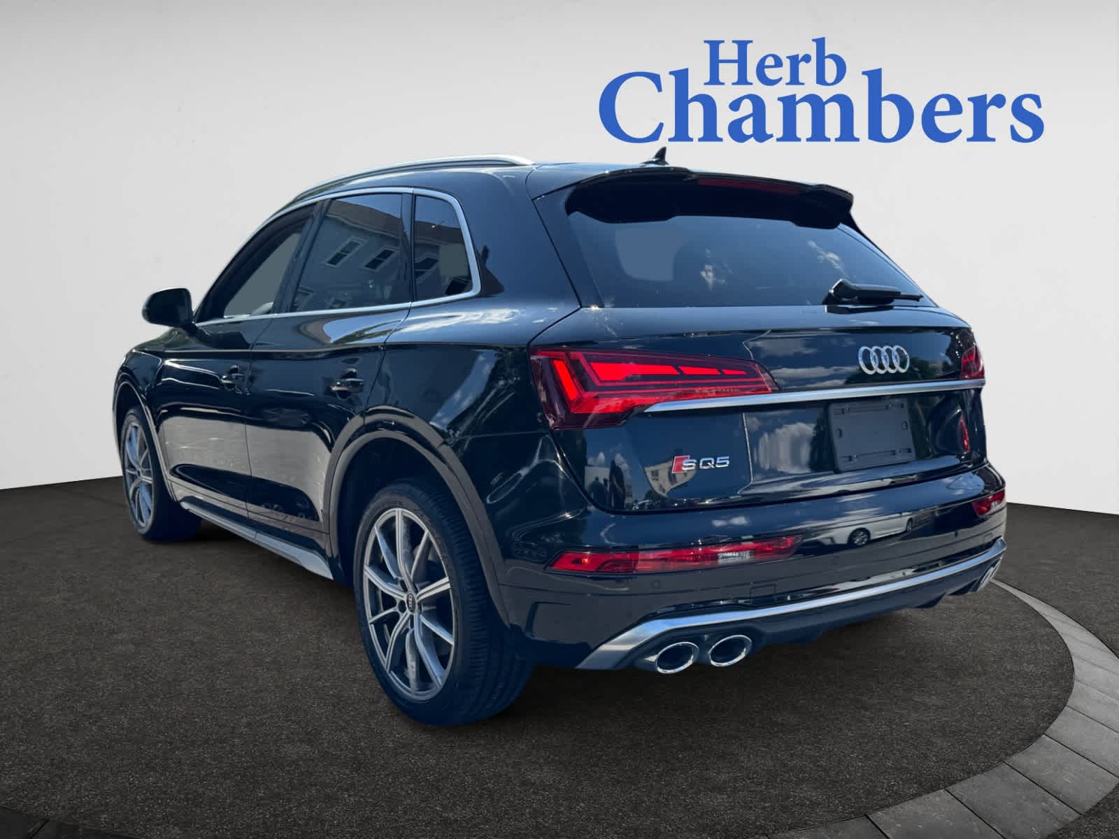 2022 Audi SQ5 Premium Plus photo 3