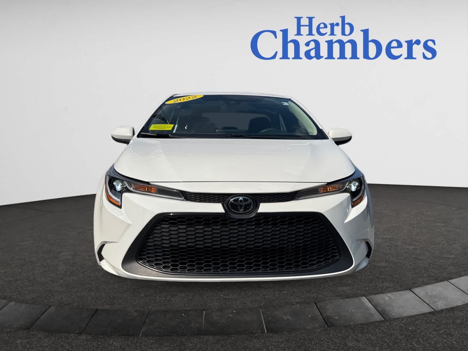 Used 2022 Toyota Corolla LE with VIN 5YFEPMAE6NP291569 for sale in Brookline, MA