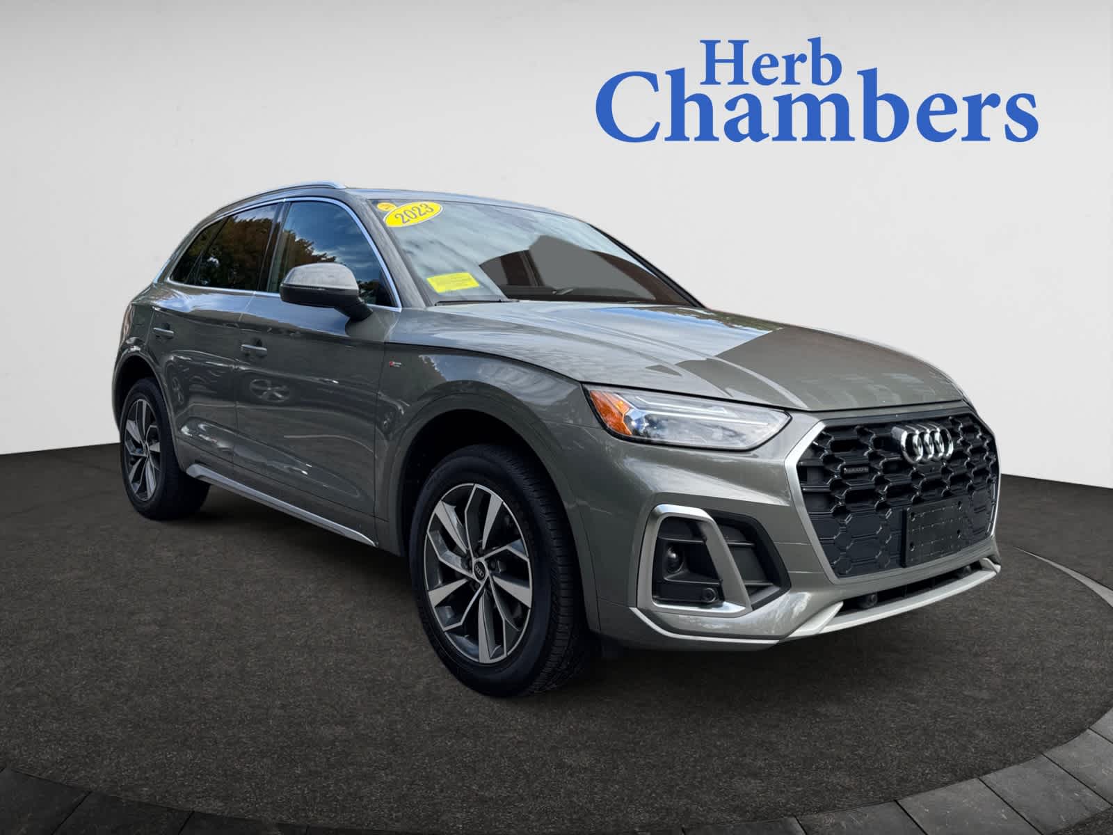 2023 Audi Q5 Premium Plus