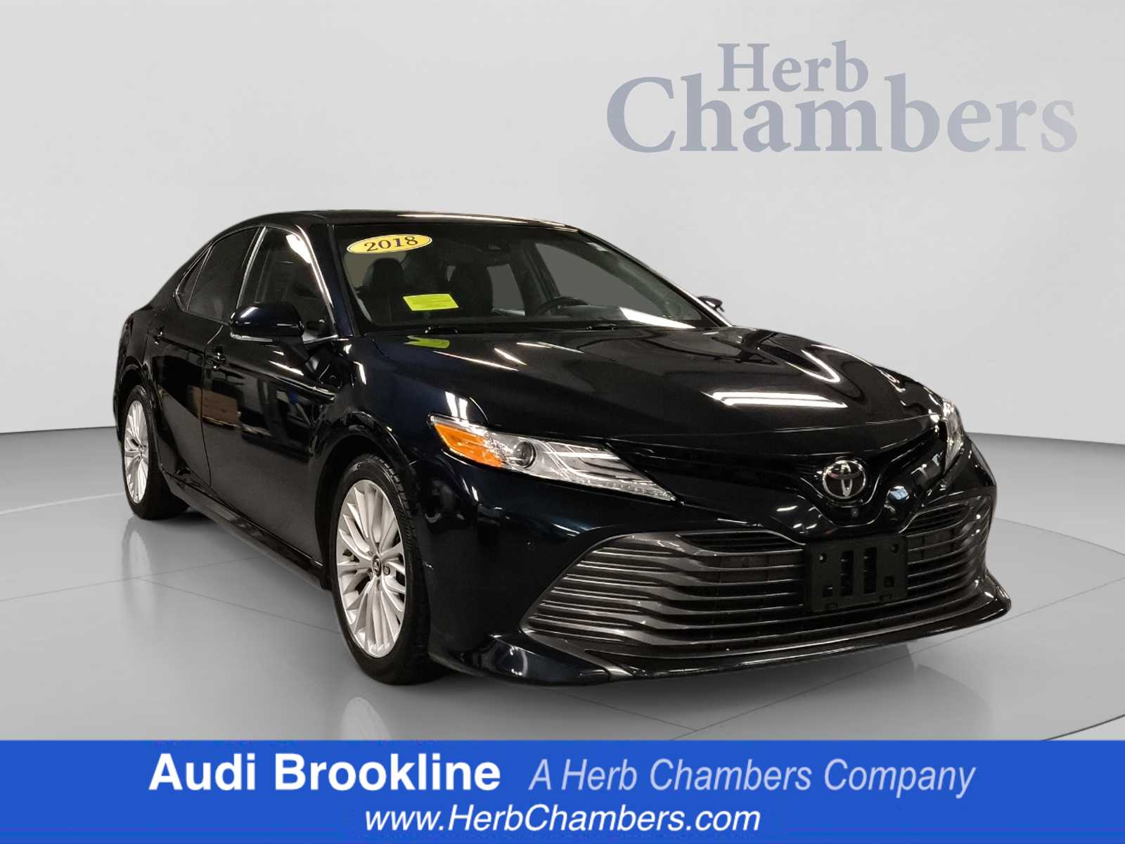 Teal (Galactic Aqua Mica) 2018 Toyota Camry Sedan Front-Wheel Drive Automatic