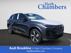 New 2025 Audi SQ6 e-tron Premium Plus SUV near Boston, MA