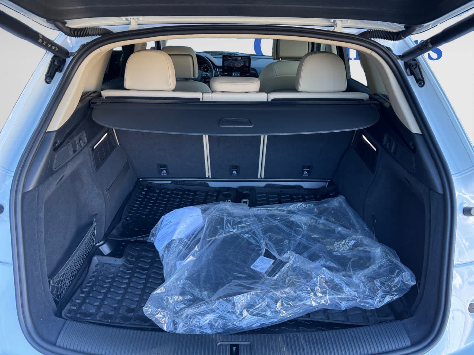 2023 Audi Q5 S line Premium Plus photo 4