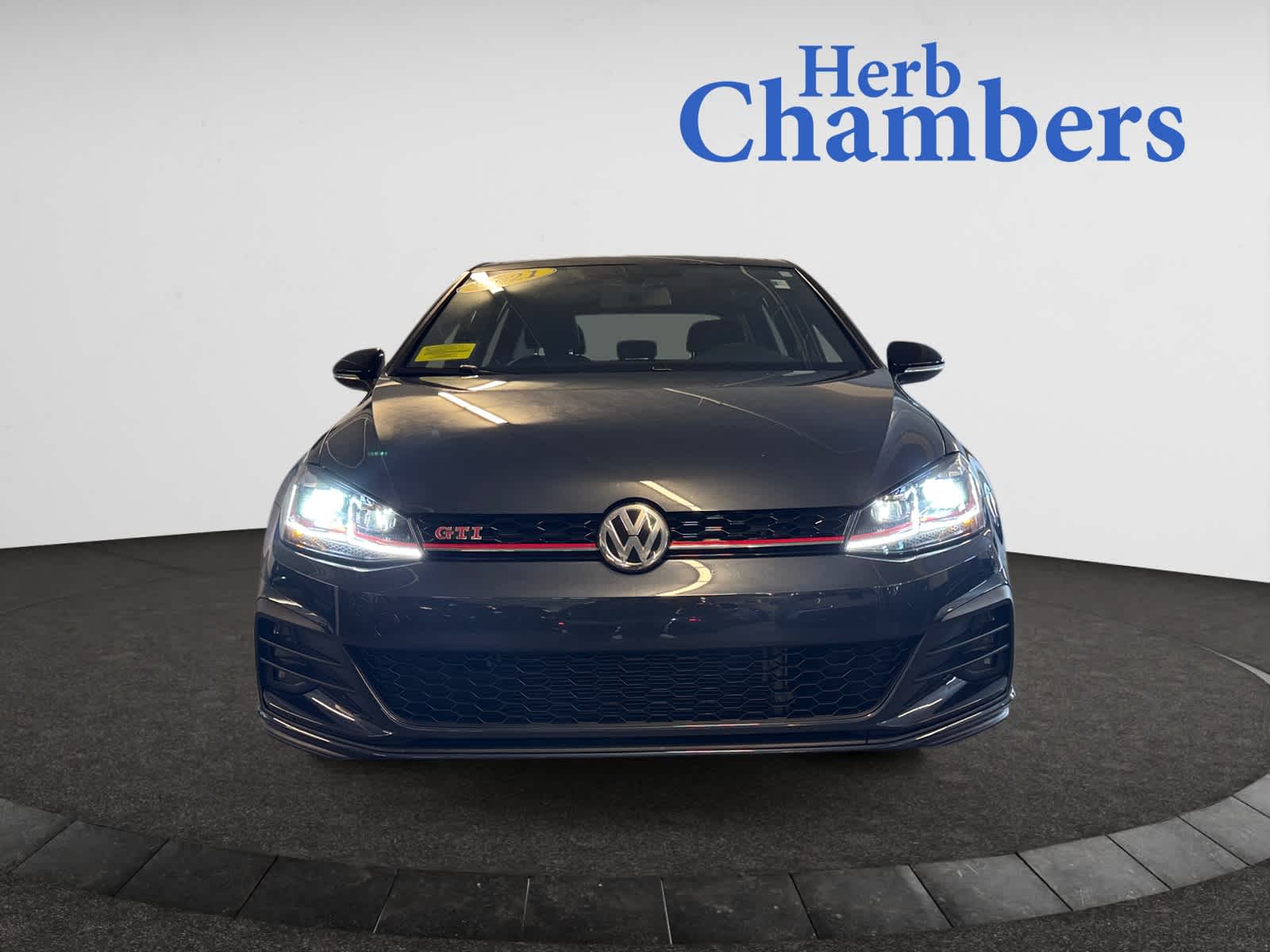 2021 Volkswagen Golf GTI S photo 2