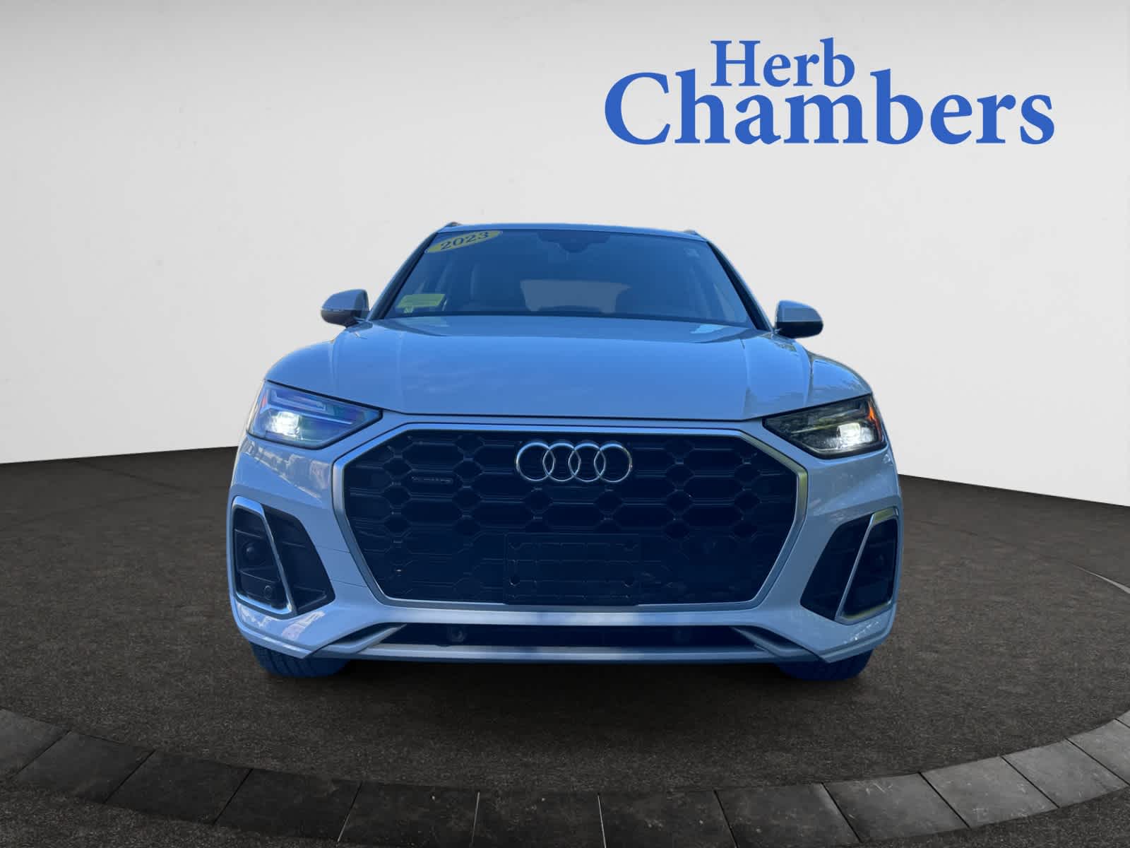 2023 Audi Q5 S line Premium Plus photo 2