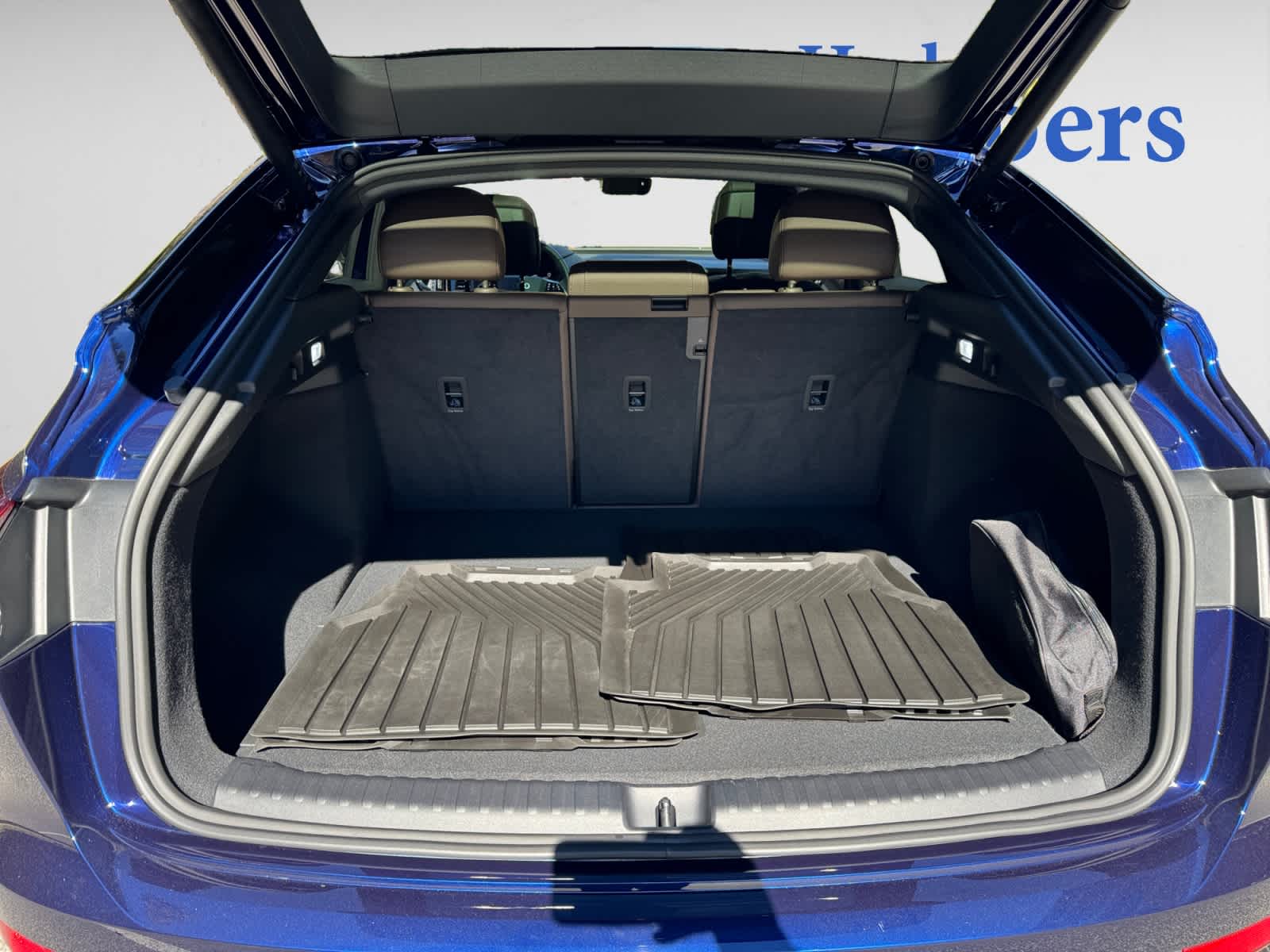 2025 Audi Q4 E-tron Sportback Premium Plus photo 4