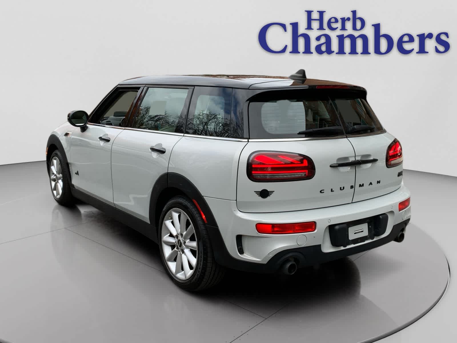2023 Mini Clubman Base S ALL4 photo 3