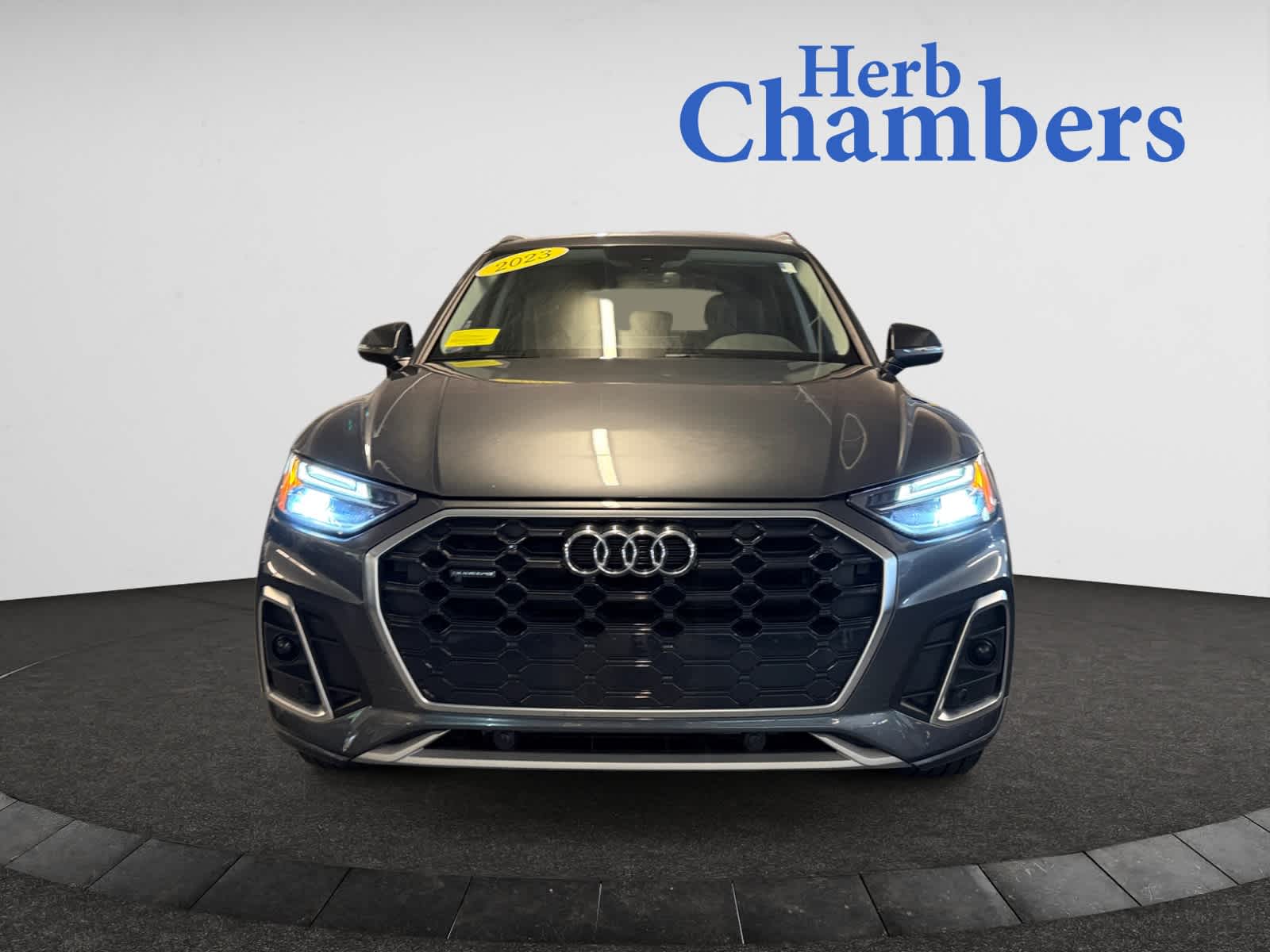 2023 Audi Q5 S line Premium photo 2