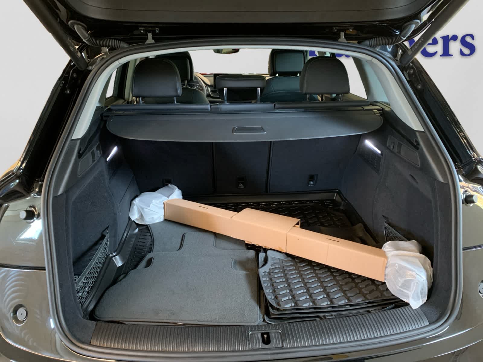 2023 Audi Q5 Premium photo 4