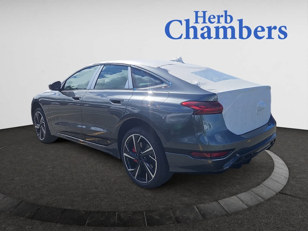 New 2025 Audi S6 Sportback e-tron Premium Plus Sedan