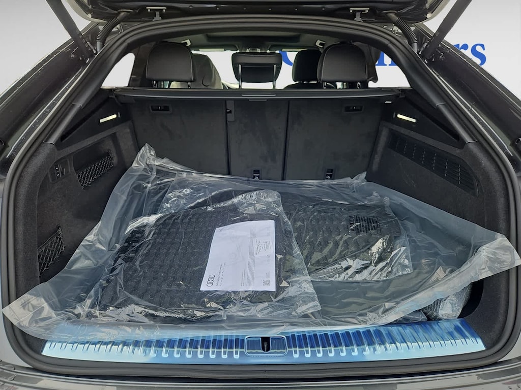 New 2026 Audi Q8 55 Premium Plus SUV