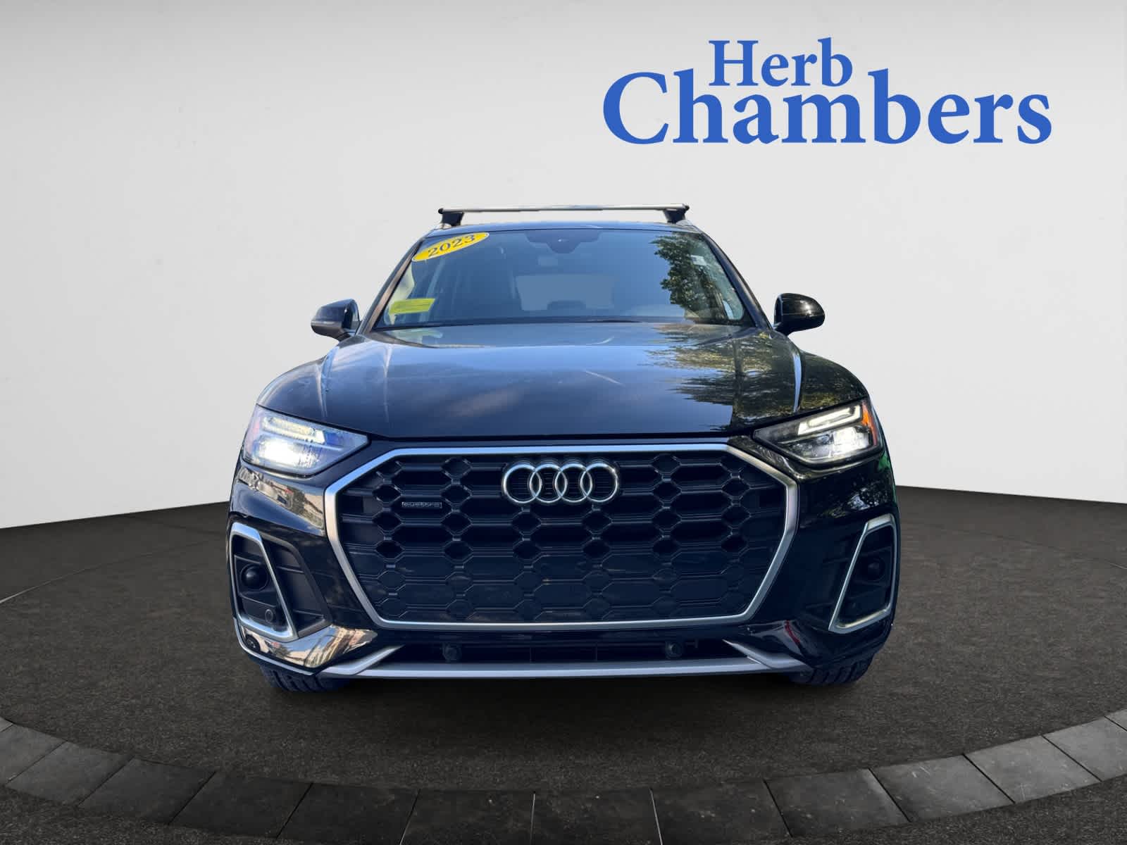 2023 Audi Q5 S line Premium photo 2