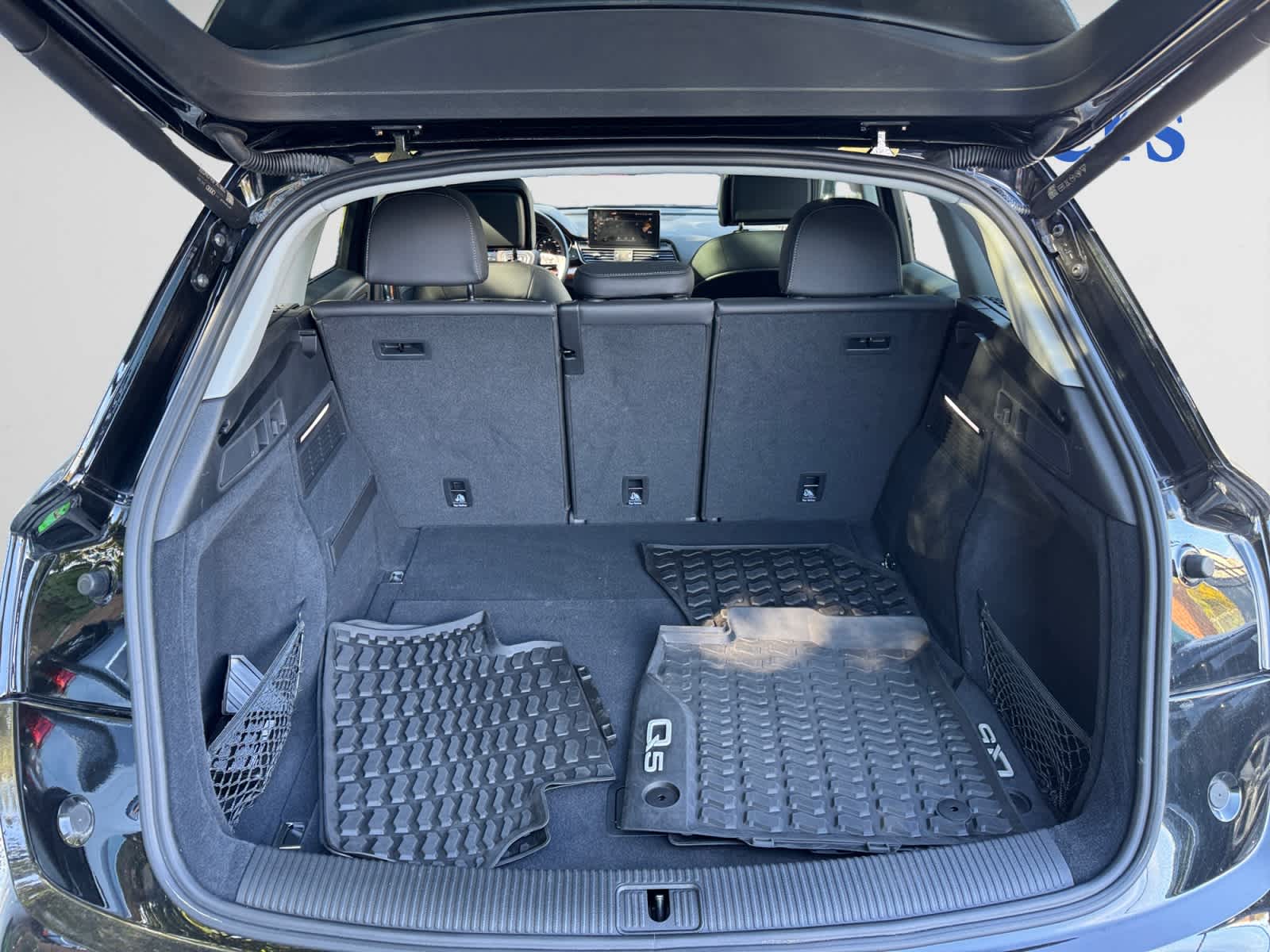 2023 Audi Q5 S line Premium photo 4