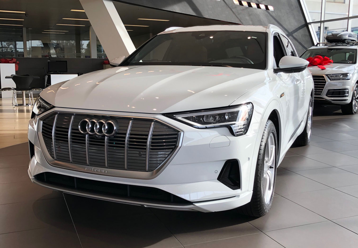 lease-a-etron.jpg