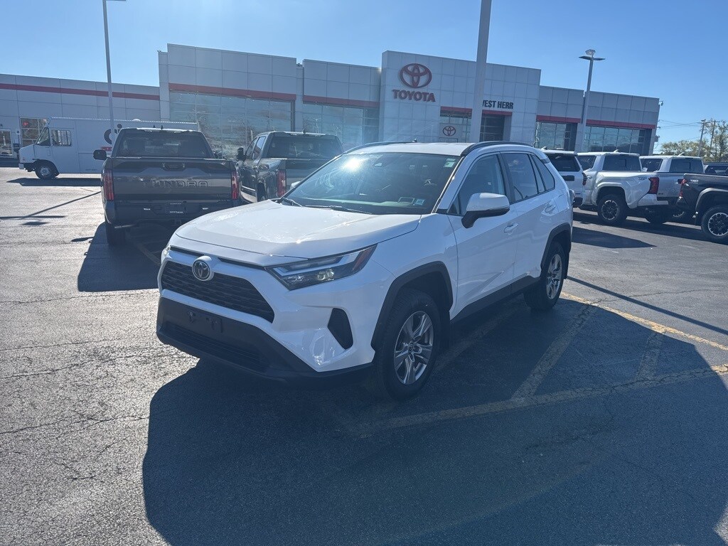 Used 2022 Toyota RAV4 XLE SUV