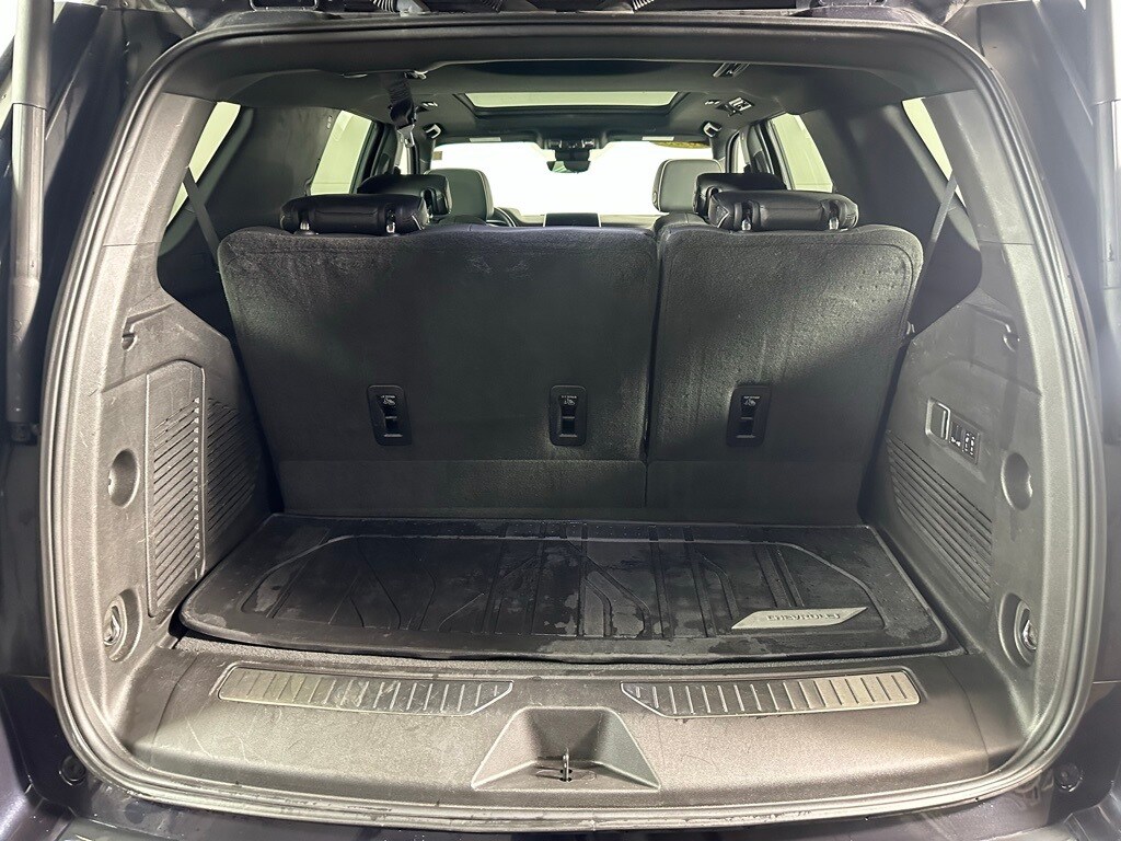 2023 Chevrolet Tahoe Premier photo 4