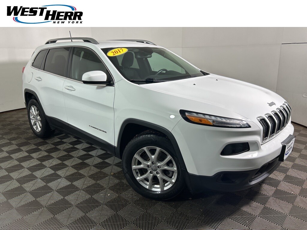 Used 2017 Jeep Cherokee Latitude 4x4 SUV