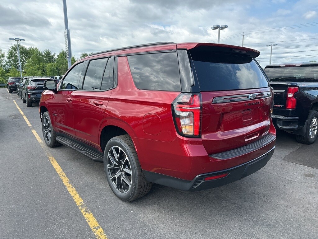 2023 Chevrolet Tahoe RST photo 2