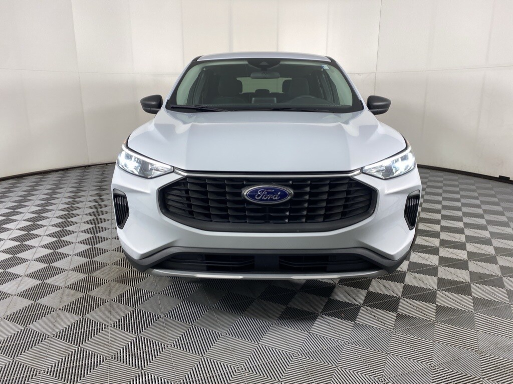 2025 Ford Escape Active photo 2