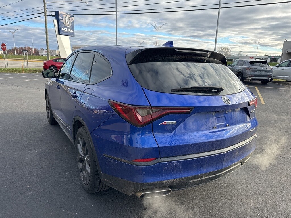 2022 Acura MDX SH-AWD A-Spec photo 2