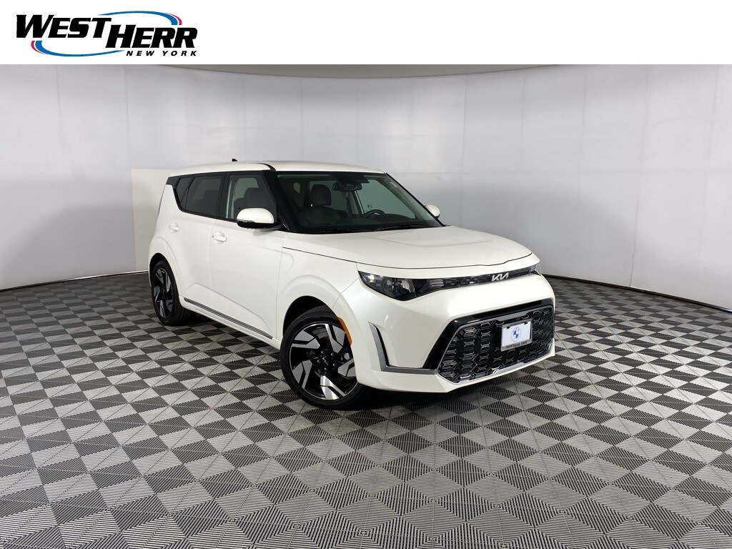 Used 2025 Kia Soul GT-Line Hatchback