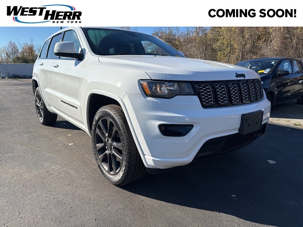 Used 2020 Jeep Grand Cherokee Laredo SUV