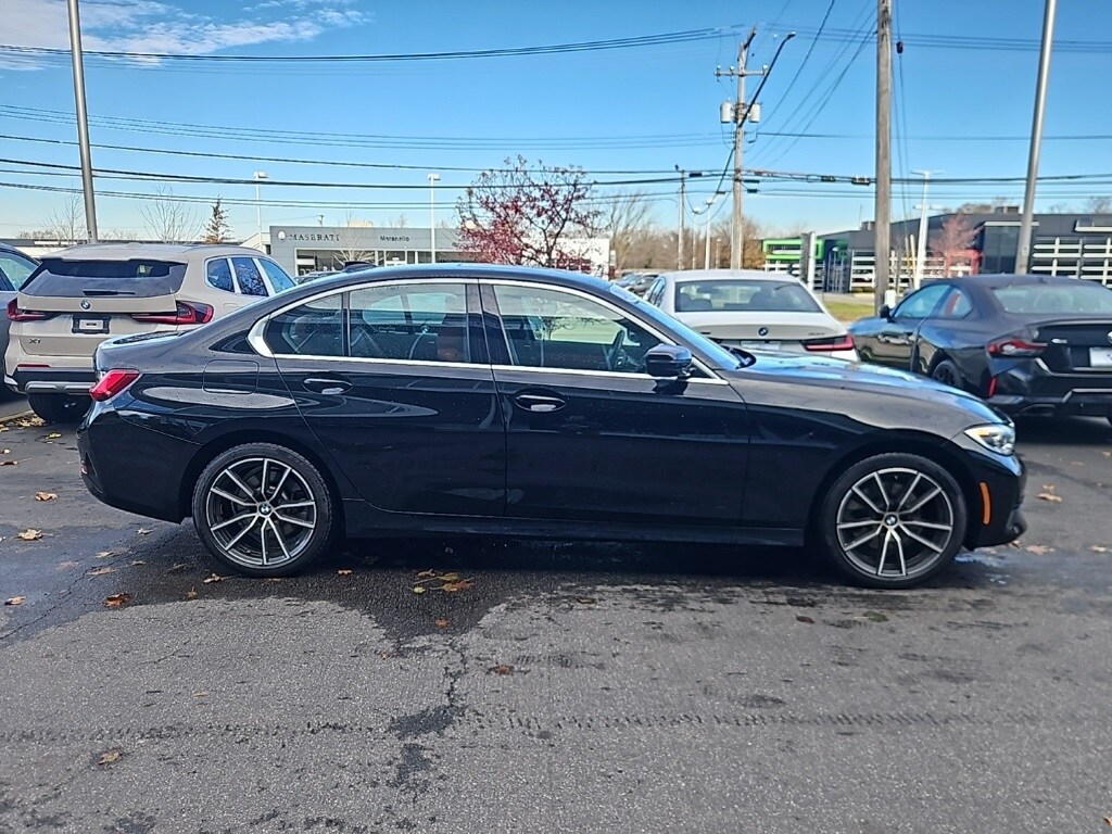 2022 Bmw 330i xDrive Sedan photo 2