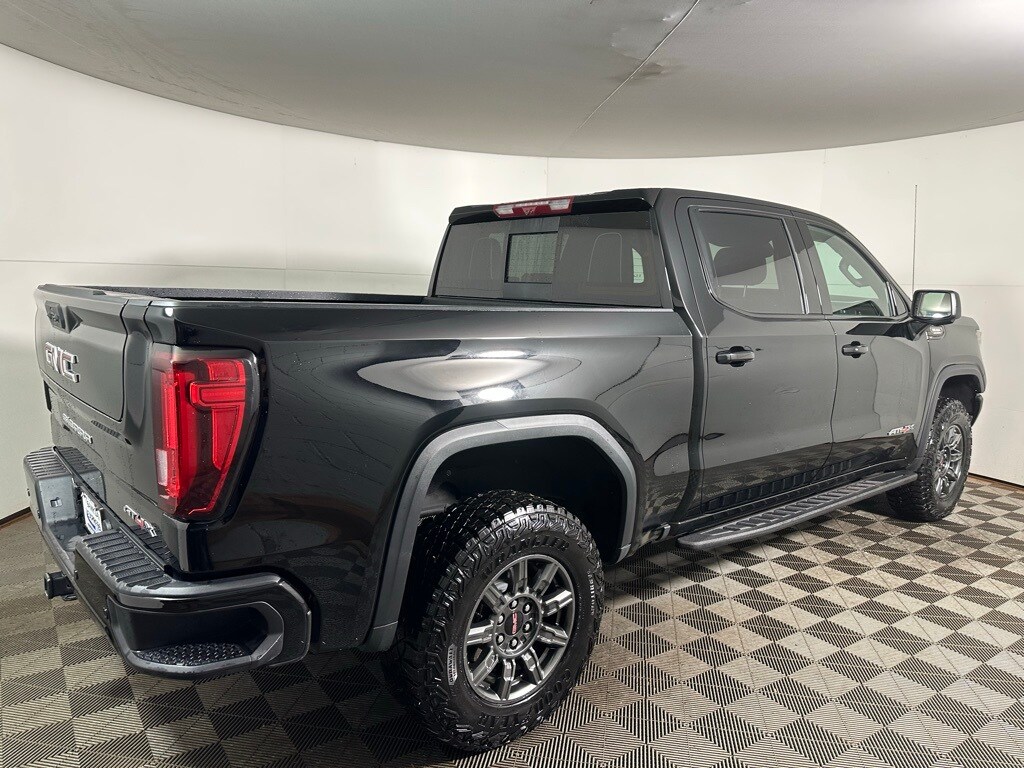 2025 Gmc Sierra 1500 AT4X photo 3