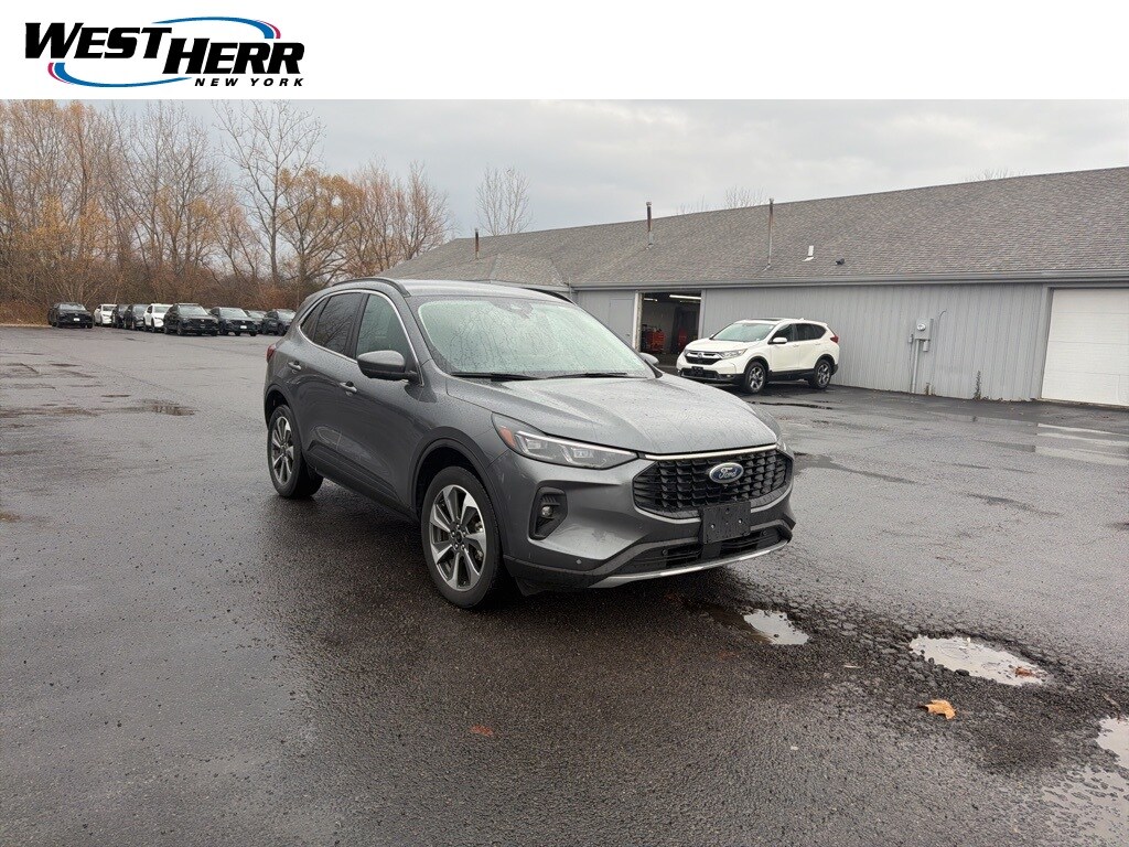 Used 2024 Ford Escape Platinum SUV