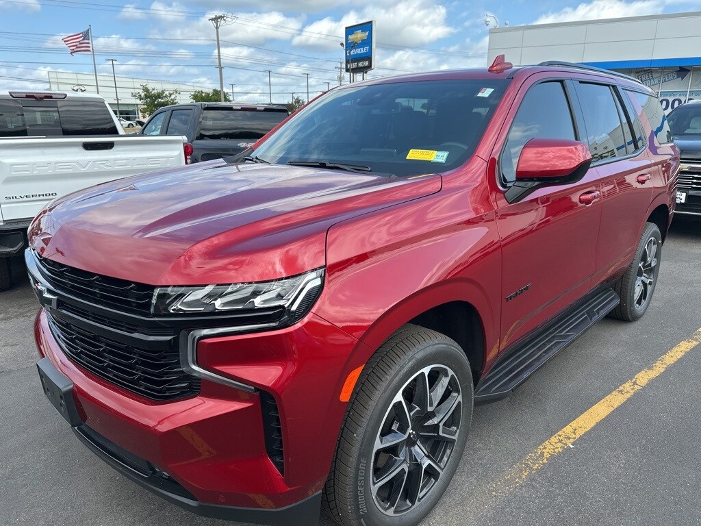 2023 Chevrolet Tahoe RST photo 3