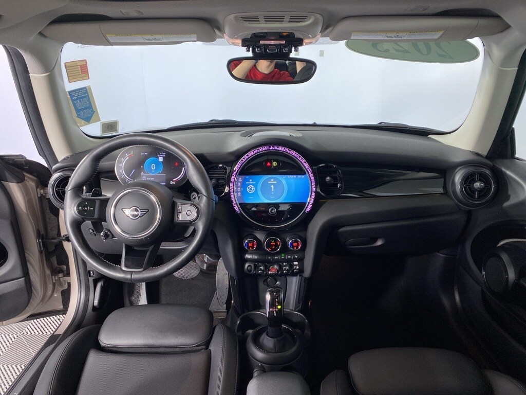 2023 Mini Cooper 2 Door Hardtop S photo 2