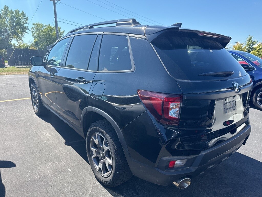 2022 Honda Passport TrailSport photo 4