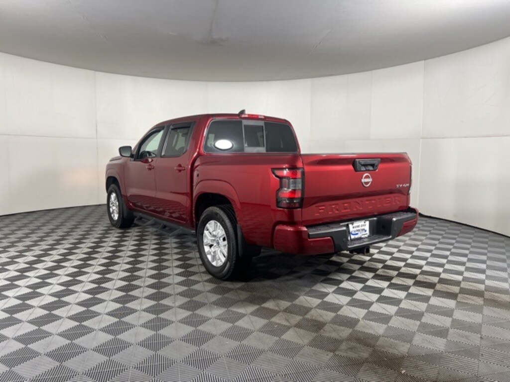 Used 2022 Nissan Frontier SV Truck Crew Cab