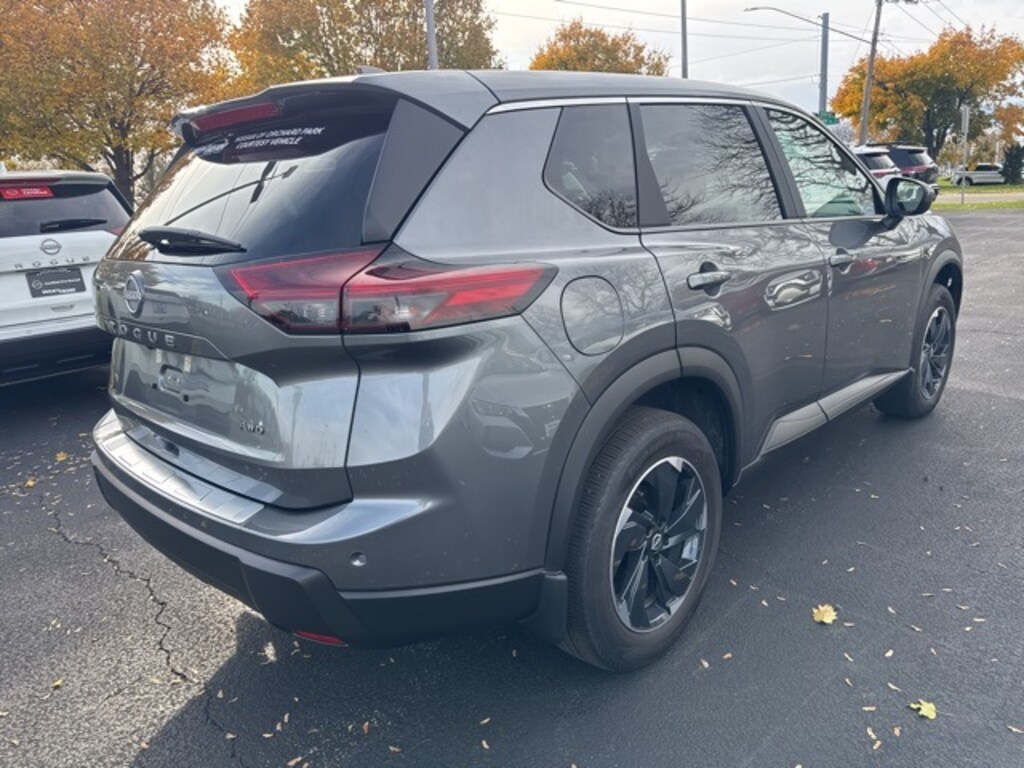 Used 2025 Nissan Rogue SV SUV