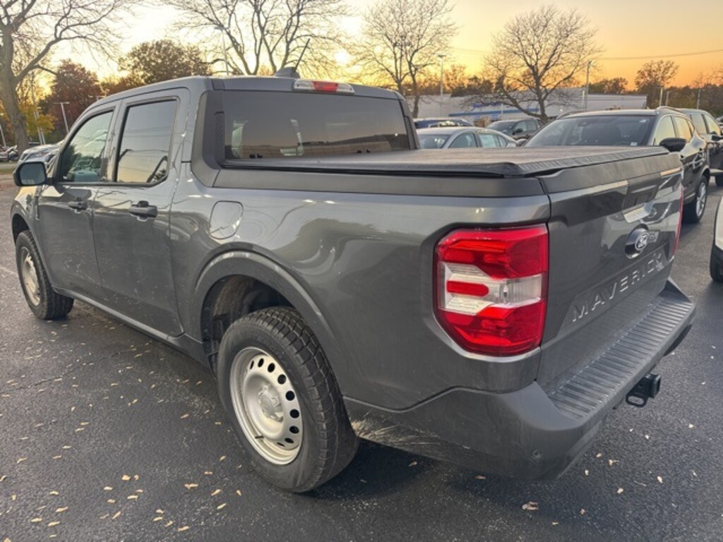 Used 2025 Ford Maverick XL Truck SuperCrew