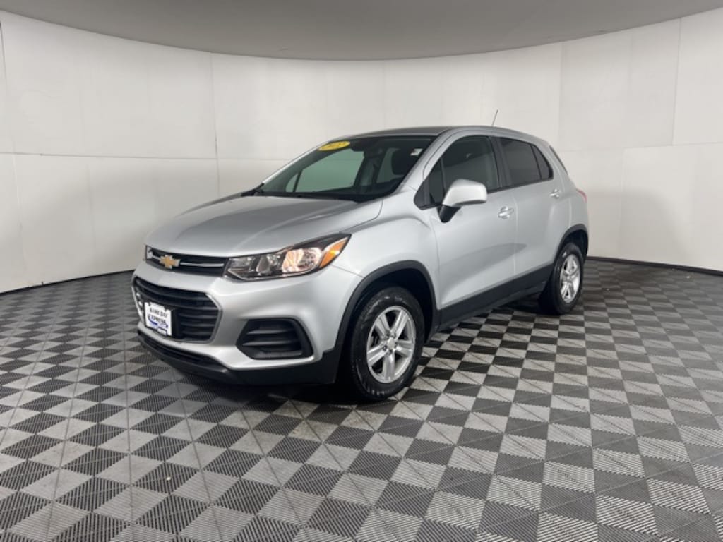 Used 2022 Chevrolet Trax LS SUV