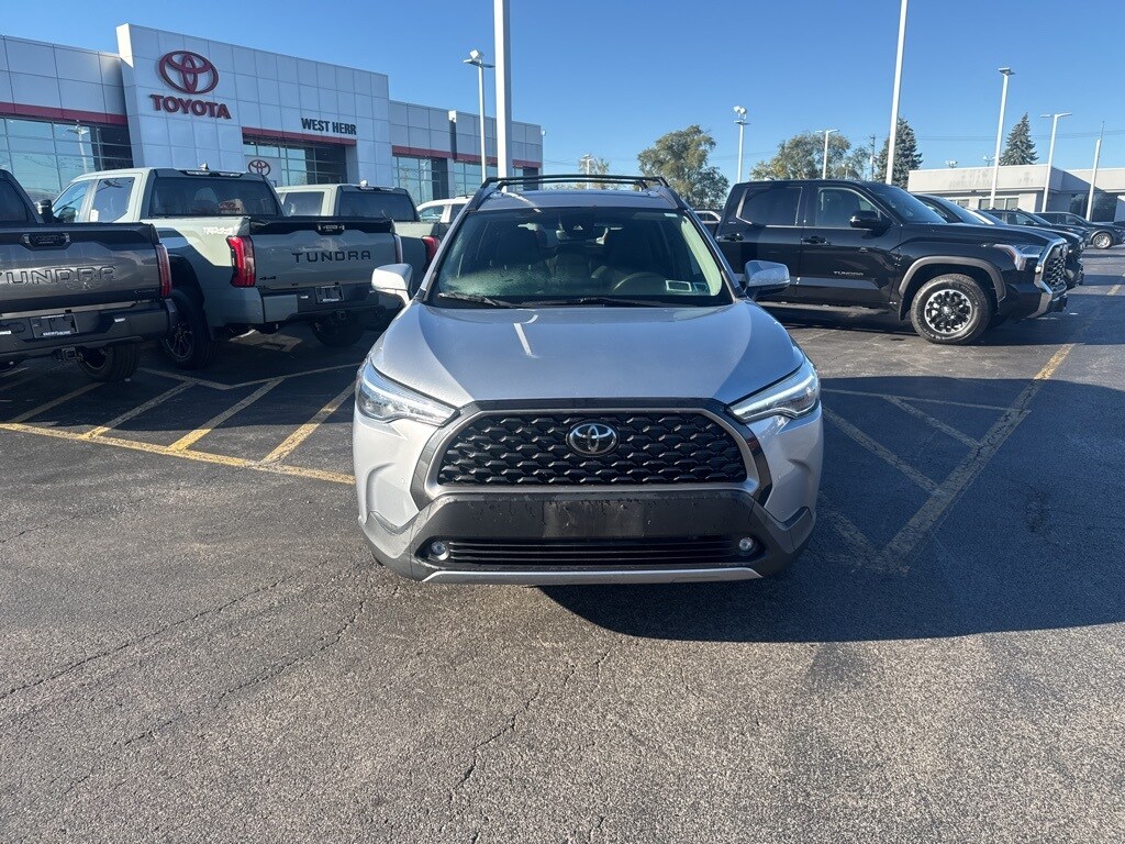 Used 2022 Toyota Corolla Cross XLE SUV