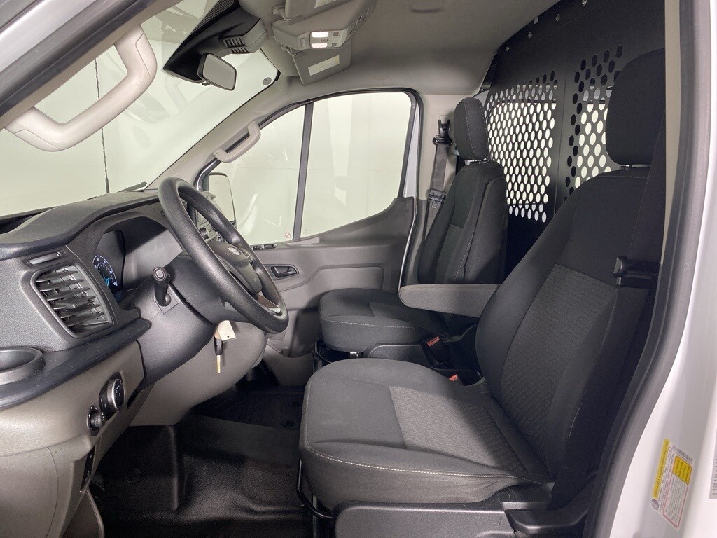 2023 Ford Transit photo 2