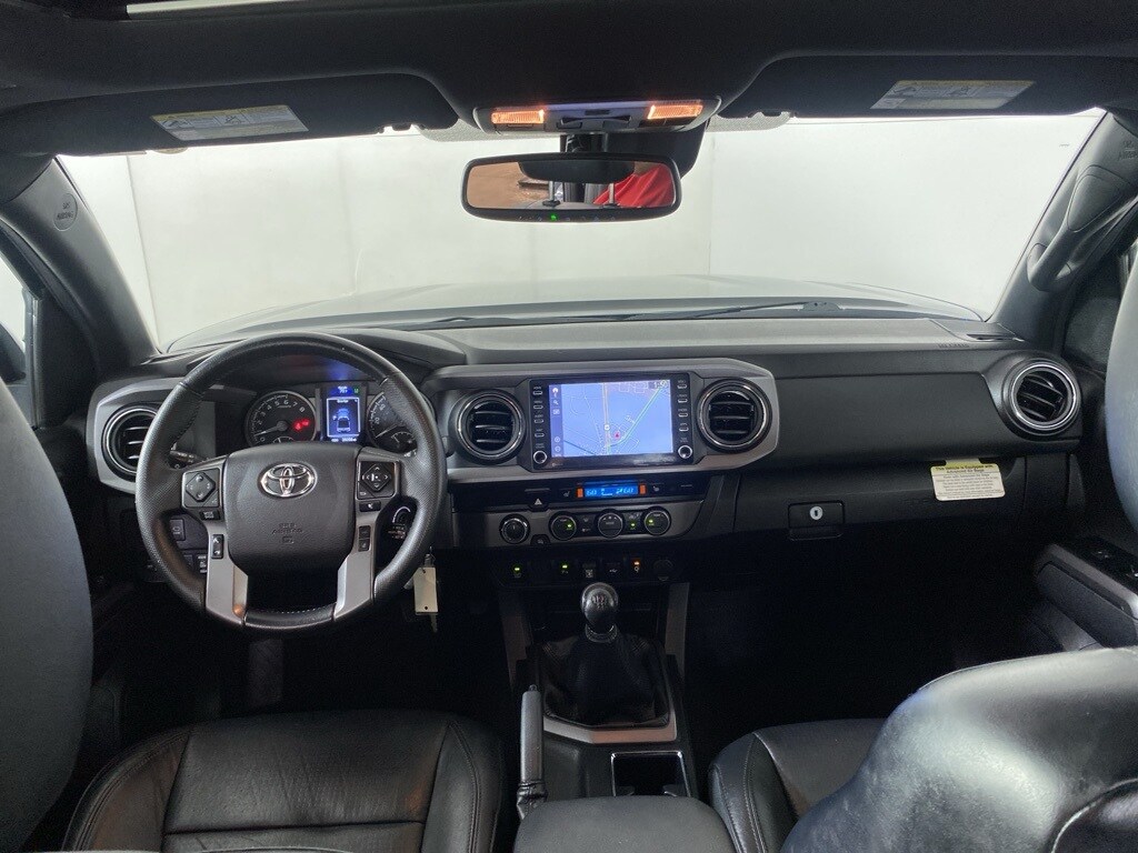 2023 Toyota Tacoma TRD Off-Road V6 photo 2
